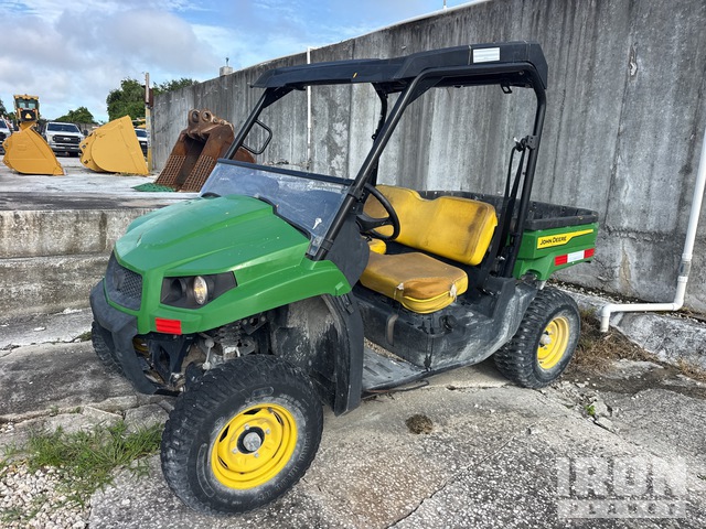 2022 John Deere XUV590M 4x4 Utility Vehicle
