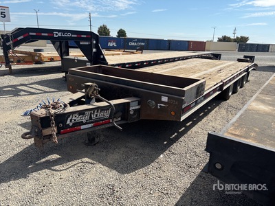2012 Redi-Haul 30 ft Tri/A Rimorchio per attrezzatura