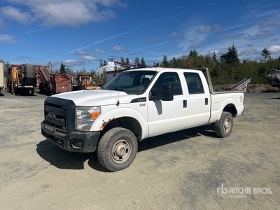 2013 Ford F-350 XL 4x4 Crew Cab Pickup
