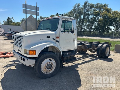 1995 International 4700 4x2 Cab and Chassis