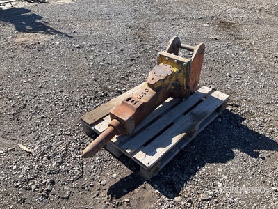 Atlas Copco SB302 Hydraulic Breaker