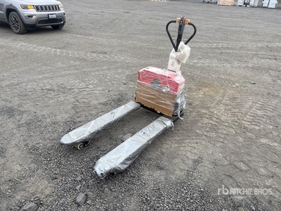 2026 STARVOX CBD-30 6600 lb Electric Pallet Jack (Unused)