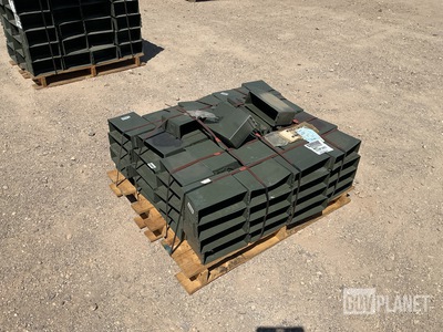 (71) M19A1 Ammo Cans