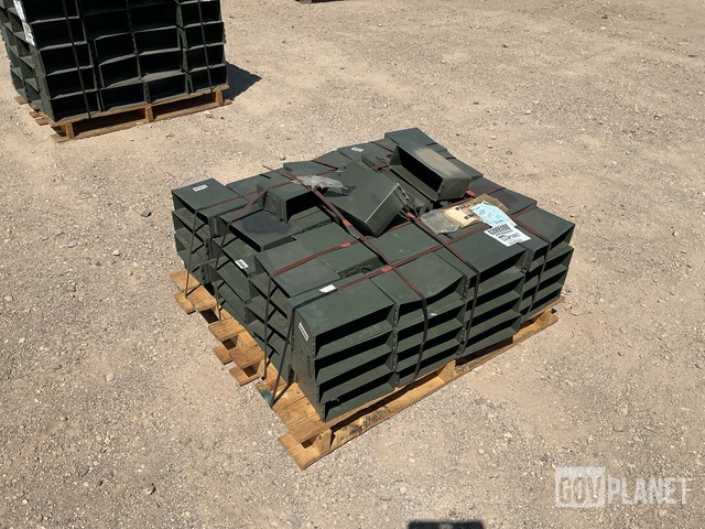 (71) M19A1 Ammo Cans