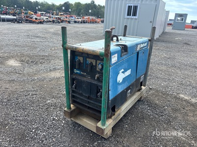 2010 Miller Bobcat 225 225 A Skid-Mounted Multi-Process Soldadora motorizada