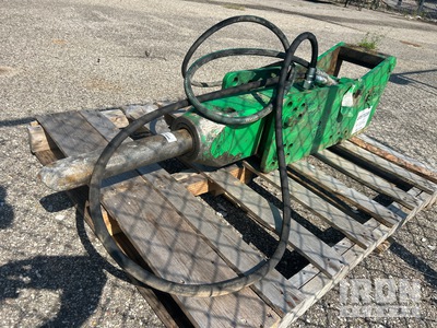 2021 FRD FX55CP 60 in Q/C Hydraulic Breaker