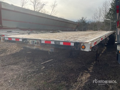 2009 Lode King 53 ft Tri/A Flatbed Trailer