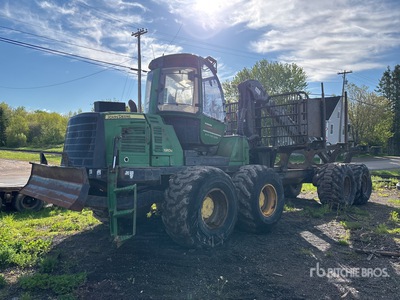 2014 John Deere 1910E 8x8 Log Forwarder