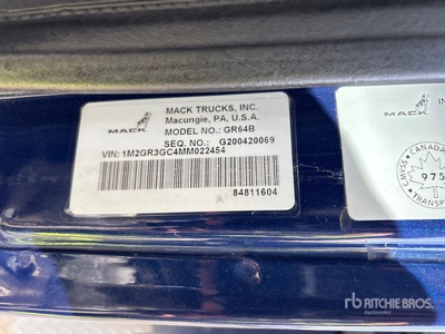 2021 Mack GR64B 8x4 Twin-Steer T/A Dump Truck
