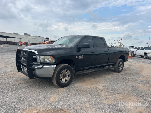 2014 Ram 2500 4x4 Crew Cab Pickup