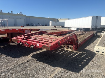 2015 Cozad T/A Expandable Axle Removable Gooseneck Low Loader
