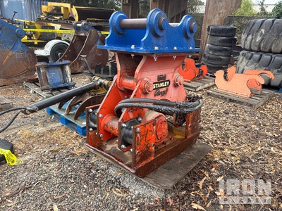 Stanley HS200 Plaatverdichter hulpstuk - Fits Cat 330/326