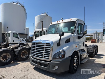 2020 Freightliner CA113DC 6x4 Tracteur routier