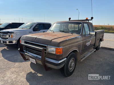 1989 Ford F-250 XLT 4x2 Extended Cab Camion utilitaire
