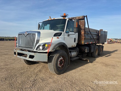 2011 International 7500SBA 6x4 T/A Dump Truck