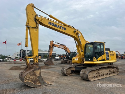 2022 Komatsu PC240LC-11 Tracked Excavator