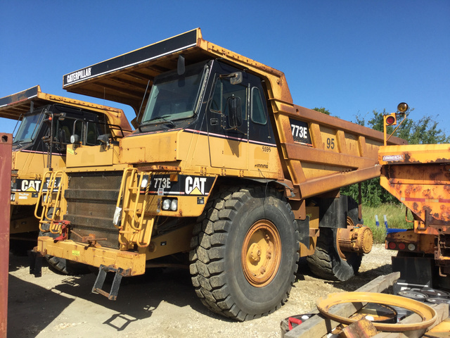 2004 Cat 773E Off-Road End Dump Truck