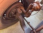 4 Underbody - Truck with