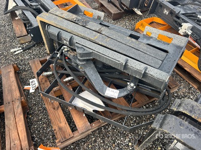 2026 ARTEER RPT-42L 60 in Rotating Fourches pour chargeuse à différentiel (Unused)