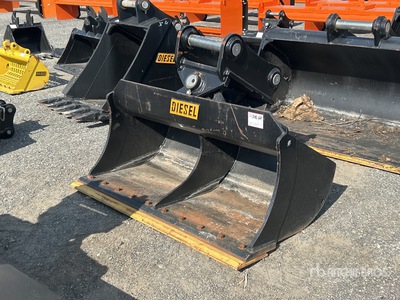 Diesel Equipment 170CL 60 in Ditch BOCE Excavator Bucket - Fits 70 mm
