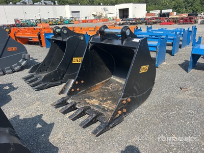 Diesel Equipment 220CL 42 in HD Tooth Excavator Bucket - Fits 80 mm