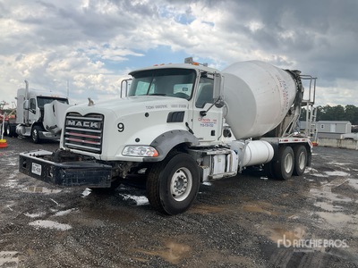 2016 Mack GU813 6x4 Mixer Truck