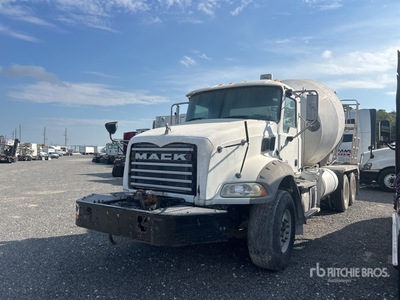 2016 Mack GU813 6x4 Mixer Truck (Inoperable)