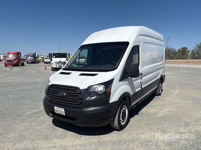 2017 Ford Transit 250 Fourgon cargo