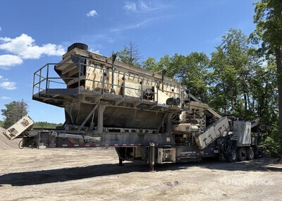 2015 Terex CRC380XHLS Portable Quad/A Usine de concassage de cônes