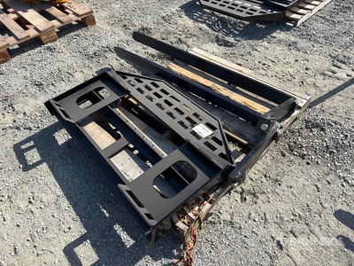 2026 GIYI GY-DHC 59 in Skid Steer Forks (Unused)