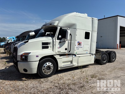 2020 Mack AN64T 6x4 Ciągnik siodłowy T/A z kabiną sypialną (Inoperable)