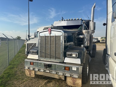 2025 Kenworth W900 8x6 Tracteur Routier Couchette (Inoperable)
