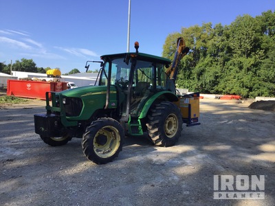 John Deere 5425 4WD tractor utilitario