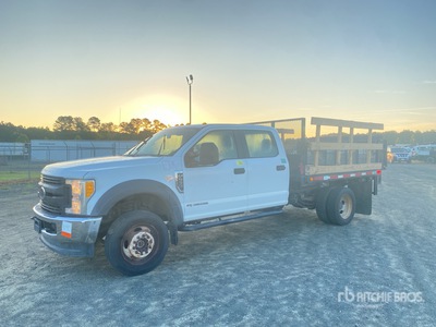 2017 Ford F-550 4x4 Crew Cab Pritsche-Lkw