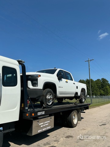 2021 Chevrolet Silverado 2500HD 4x4 Crew Cab Pickup
