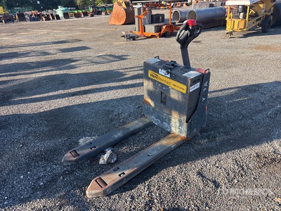 2023 Toyota 8HBW23 4500 lb Electric Pallet Jack