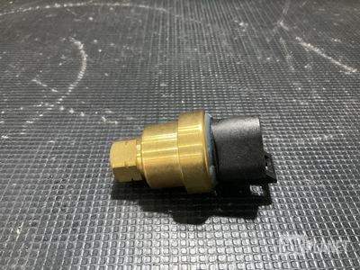(78) Cat 161-1705 Sensors