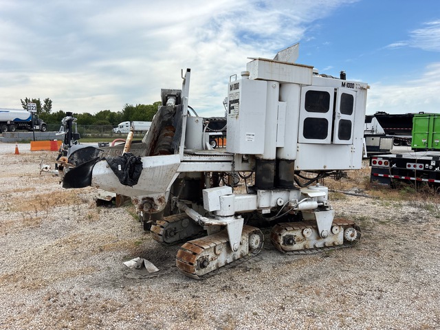 1996 Miller Formless M-1000 Curb and Gutter Machine 1996 Miller Formless M-1000 Curb and Gutter Machine
