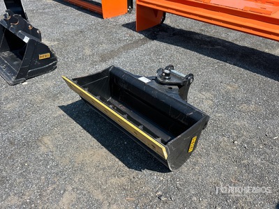 Diesel Equipment 50CL 42 in Tilt Ditch BOCE Excavator Bucket - Fits 45mm