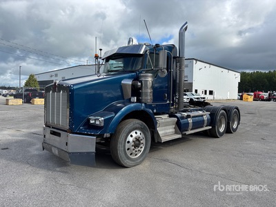 2018 Kenworth T800 6x4 T/A Day Cab Truck Tractor