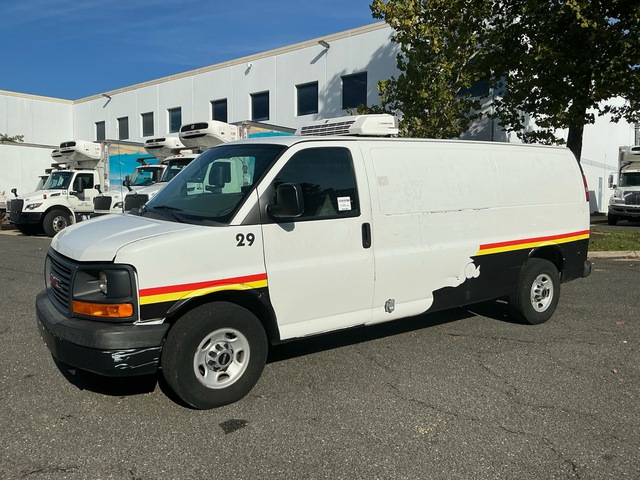 2015 GMC Savanna 3500 Refrigerated Truck 2015 GMC Savanna 3500 Refrigerated Truck
