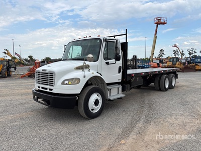 2009 Freightliner M2 106 6x4 Camion à Plateau