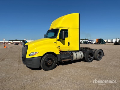 2023 International LT625 6x4 Ciągnik siodłowy T/A z kabiną dzienną