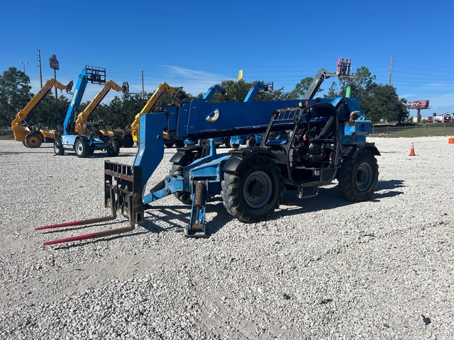 2017 Genie GTH-1056 Telehandler