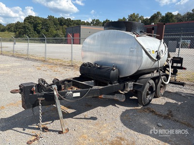 2025 Etnyre MU4TRL T/A 400 gal Asphalt Distributor Trailer