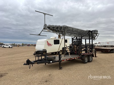 2014 PCT Lattice T/A Portable Communications Tower Divers - Remorque
