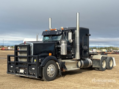 2023 Kenworth W900L 6x4 Sleeper Prime Mover