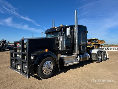 2023 Kenworth W900L 6x4 Cabeza Tractora Cabina Dormitorio