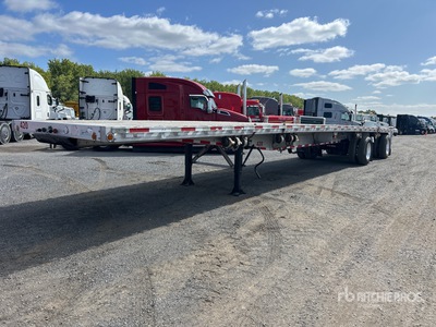 2006 Reitnouer Max Miser 48 ft T/A Spread Axle Remorque à plateau