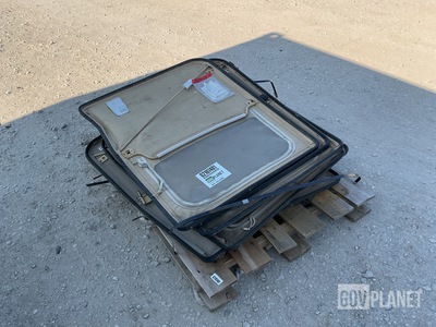 (8) HMMWV Humvee Doors